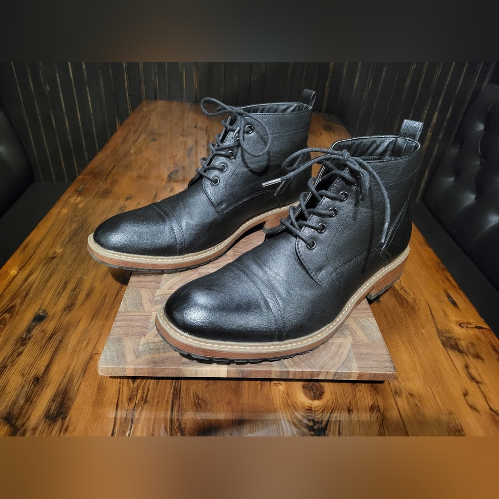 Black Perry Ellis formal dress Shoes size 10.5